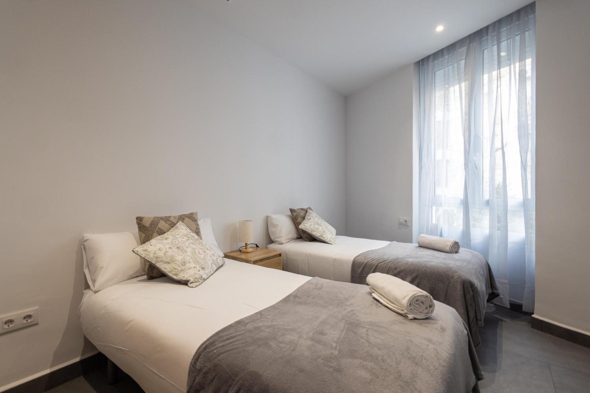 Florit Flats - The Patraix Apartments Валенсия Екстериор снимка